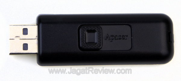 Apacer AH328 - Konektor USB Belakang Apacer AH328 Konektor USB Belakang