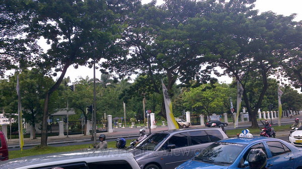 Blackberry Playbook Hasil Foto Outdoor