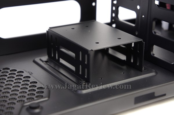 SONY DSC CM Storm Enforcer 22