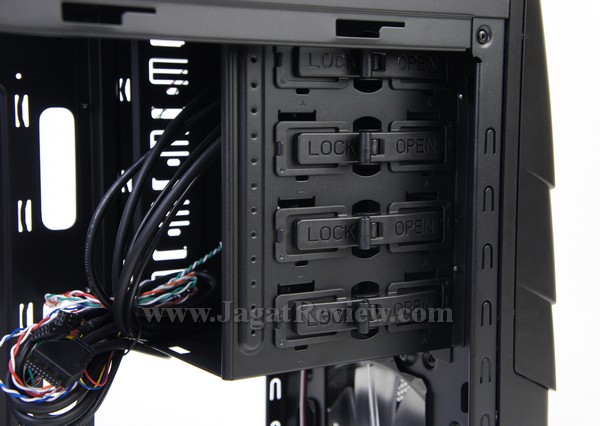 SONY DSC CM Storm Enforcer 25