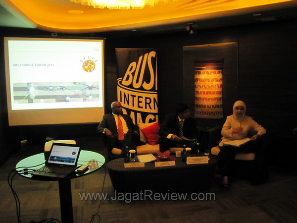 IBM Business Analytics: Laporan Masa Lalu, Masa Kini, dan Masa Depan Perusahaan 12 IBM Finance Forum 2011