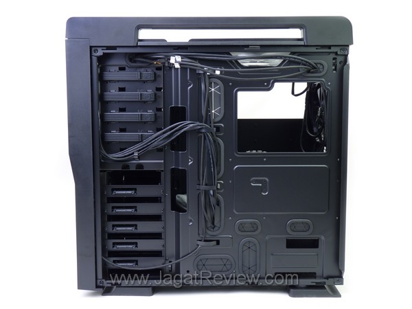 Thermaltake Level 10 GT_13 Thermaltake Level 10 GT 13
