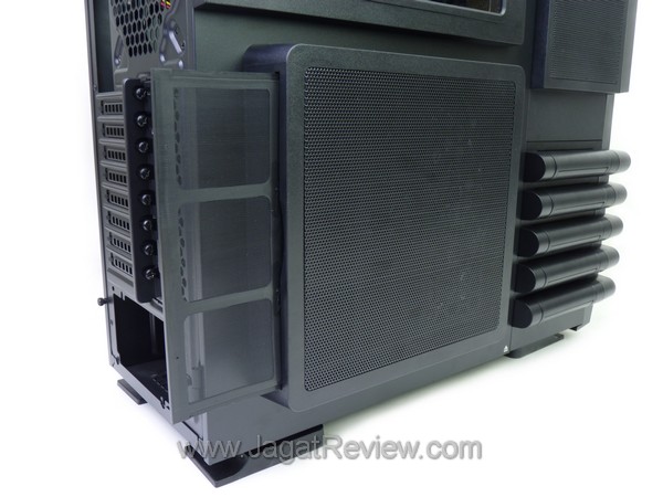 Thermaltake Level 10 GT_15 Thermaltake Level 10 GT 15