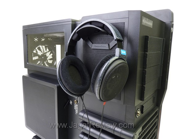 Thermaltake Level 10 GT_18 Thermaltake Level 10 GT 18