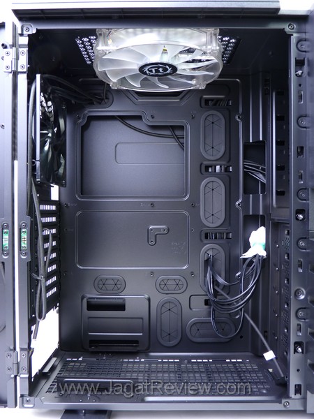 Thermaltake Level 10 GT_5 Thermaltake Level 10 GT 5