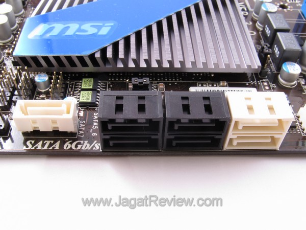 MSI Z68A-GD80(B3): Z68 High-end dengan Fitur Overclock Otomatis 6 Z68AGD80 SATA1