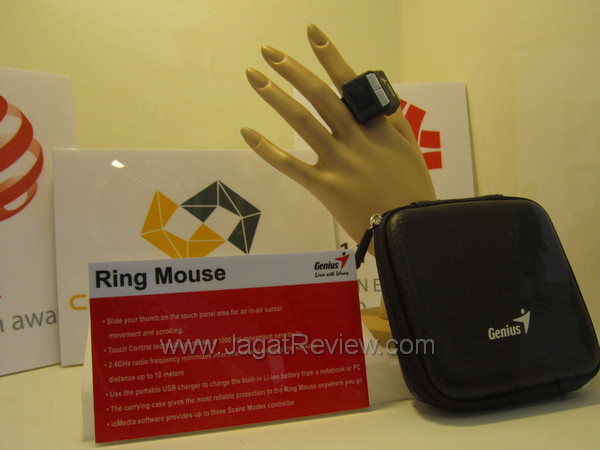 computex_2011_genius_ring_mouse
