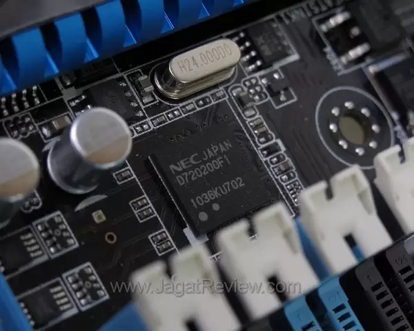 Asus_P8P67_deluxe_nec2