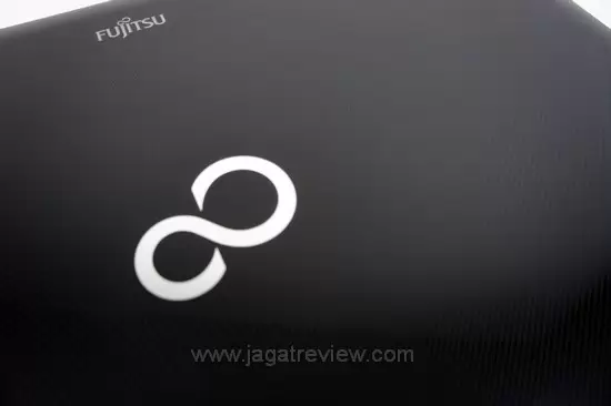 Review Fujitsu Lifebook SH561: Notebook Profesional untuk Berbagai Kalangan 15 Fujitsu Lifebook SH561