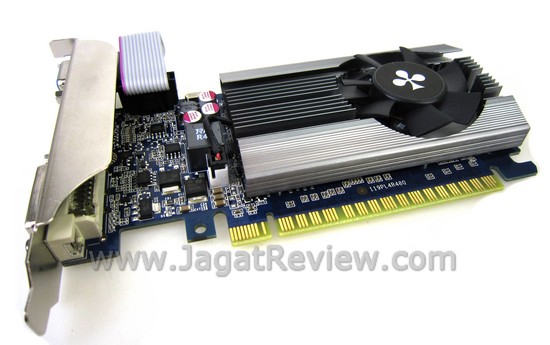 Review NVIDIA (Club3D) GT520: Fermi Paling  IMG 0400