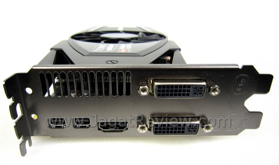 Review Sapphire HD 6870 Toxic: Racun yang Lebih Ganas? 5 IMG 0433