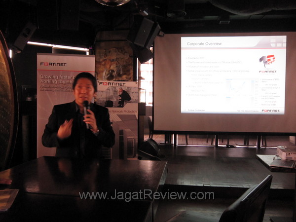 Fortinet Umumkan Sistem Operasi Terbaru untuk Perangkat Keamanan Jaringan 5 IMG 1138 R
