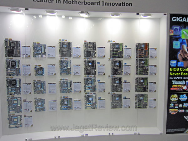 computex_2011_Jajaran Motherboard Jajaran Motherboard