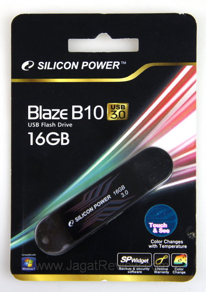 Review Flash Disk USB 3.0 Silicon Power Blaze: Si Mungil dengan Indikator Menarik 29 SP Blaze B10 Kemasan Depan