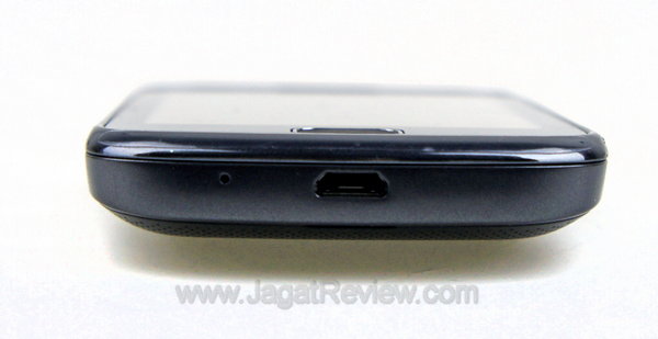 Samsung Galaxy Gio Bagian Bawah