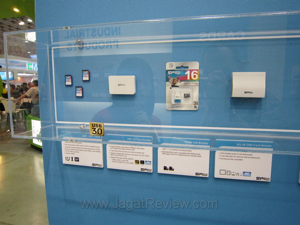 Silicon Power SD and Card Reader Silicon Power SD and Card Reader