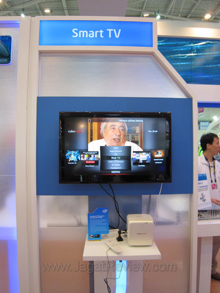 Smart TV bisa buat nonton film full HD, liat siaran tv web, liat trailer film di internet, beli atao sewa film Smart TV bisa buat nonton film full HD liat siaran tv web liat trailer film di internet beli atao sewa film