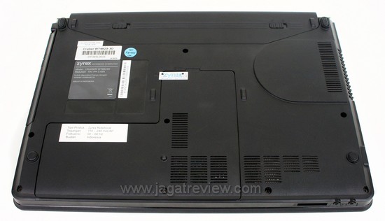 SONY DSC Zyrex Cruiser WT4823 3D 7