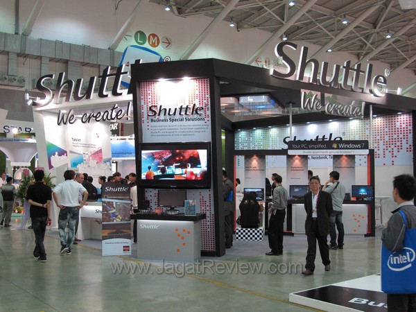 Computex 2011 Booth Raid: Shuttle Barebone & Tablet 9 booth shuttle nangang exhibiton center lt 4