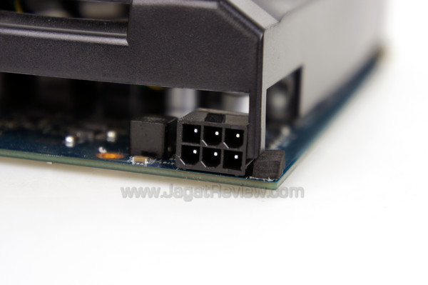club3d gtx 550 ti 2gb power connector