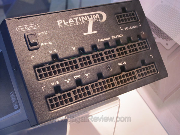 computex2011 04 Seasonic Platinum 1000W