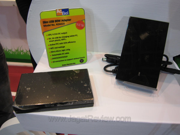 computex2011 10 AcBel Slim USB 90W Adapter