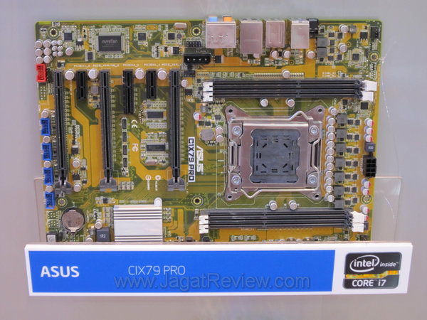 computex2011 ASUS CIX79 Pro