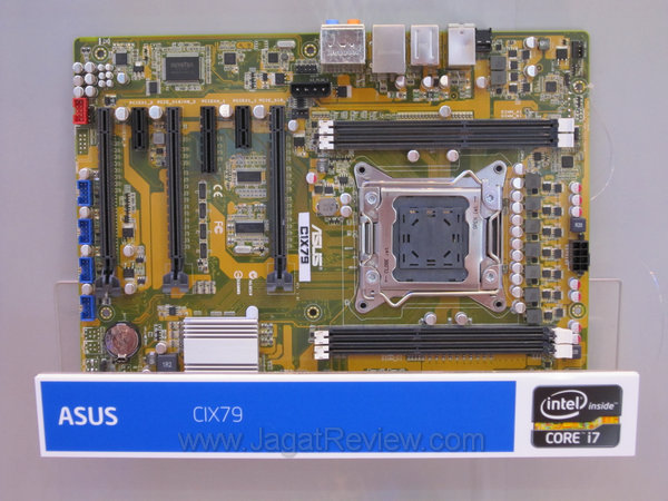 computex2011 ASUS CIX79