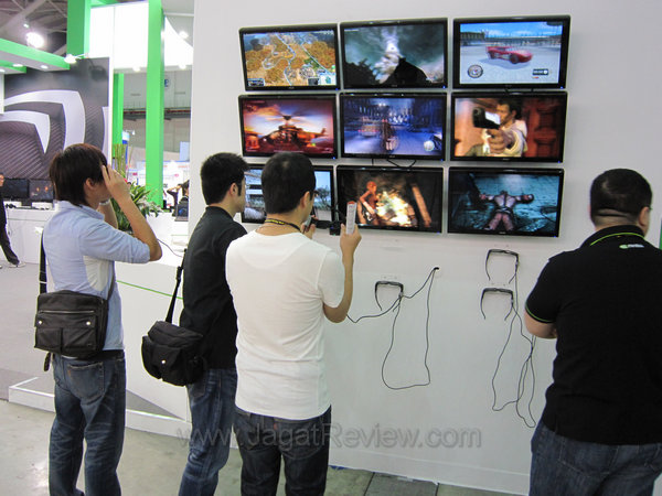 computex2011 NVIDIA 3D Wall computex2011 NVIDIA 3D Wall