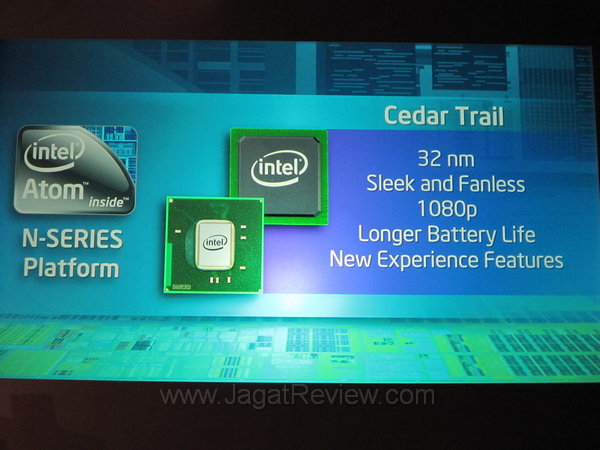 computex2011_intel booth babes_fix 14 computex2011 intel booth babes fix 14