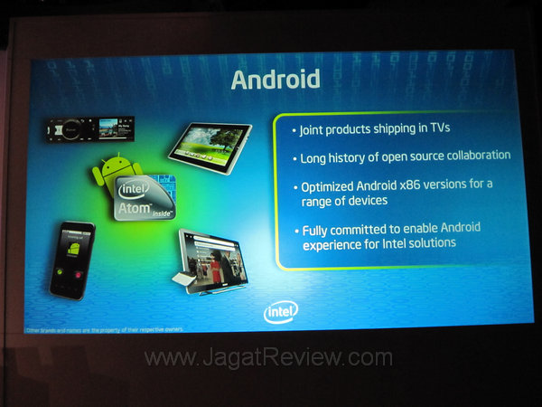 computex2011_intel booth babes_fix 20_1 computex2011 intel booth babes fix 20 1