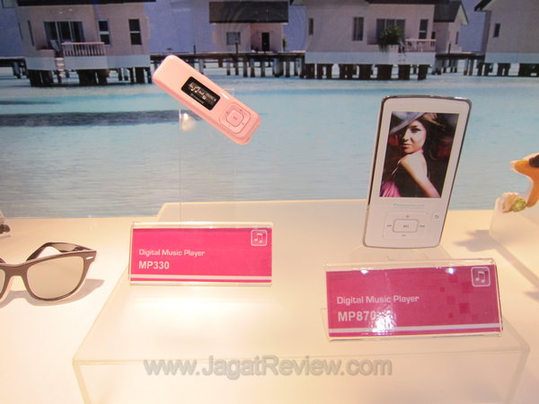 computex_2011_Transcend Digital Music Player computex 2011 Transcend Digital Music Player