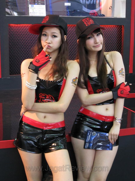 Computex 2011: Booth Babes Day 4 (Last Part) 1