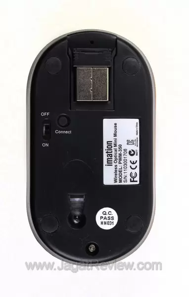 imation_wireless_mini_optical_mouse_bottom2 imation wireless mini optical mouse bottom2