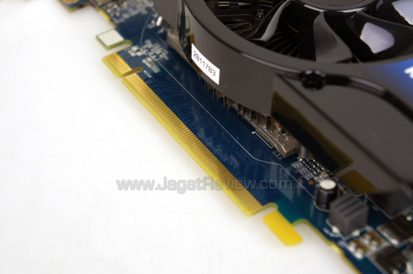 sapphire hd 6770 vaporx pcie connector