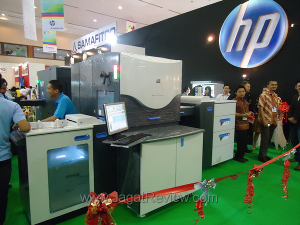 HP Indigo 3550 Digital Press: Kualitas Offset dengan Kemudahan Digital 4 HP Indigo 3550 Digital Press