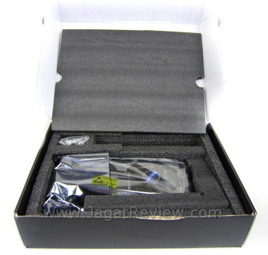 Review Galaxy GTX 560 GC: Melesat Kencang Dengan Voltase Rendah 4 IMG 0455