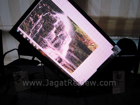 ASUS Product Update Display & Multimedia: Introduction New Line Product 4 IMG 0531