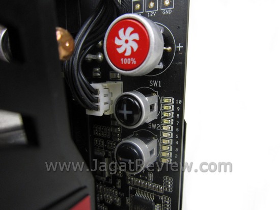 Review ASUS Matrix GTX 580 Platinum: Kaya Feature Untuk Extreme User 9 IMG 0638