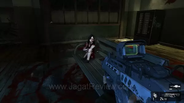 Review F.3.A.R: Reuni Keluarga, Kelahiran, dan Kehancuran Dunia 2 fear3 012