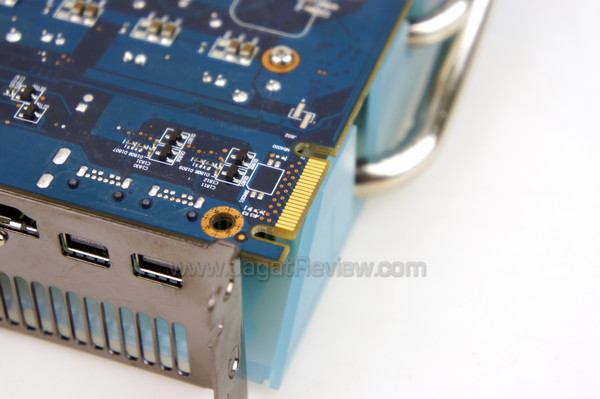 his hd 6870 iceq x cfx connector his hd 6870 iceq x cfx connector