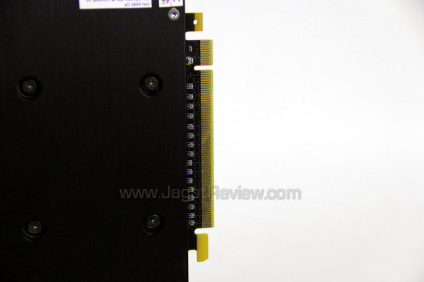 sparkle calibre gtx 560 df pcie connector