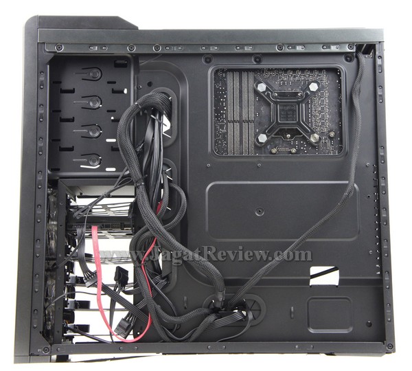 Corsair Carbide 400R 21