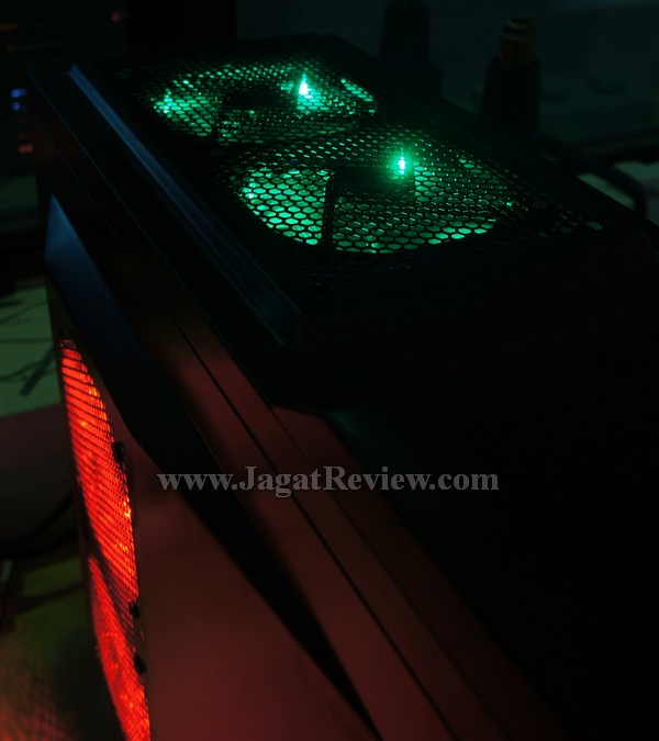 Corsair Carbide 400R 28