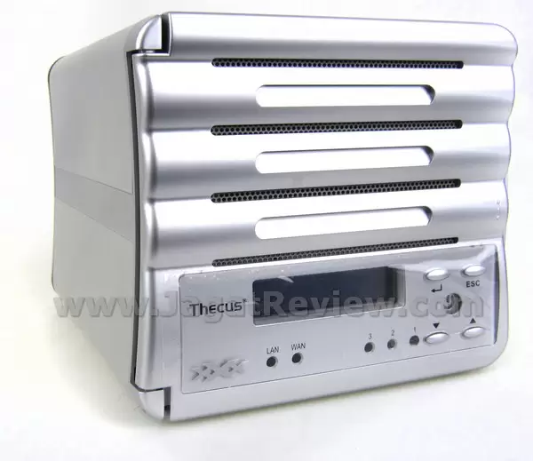 HOT PRODUCTS OF THE MONTH, September-Oktober 2011 4 Thecus N3200XXX