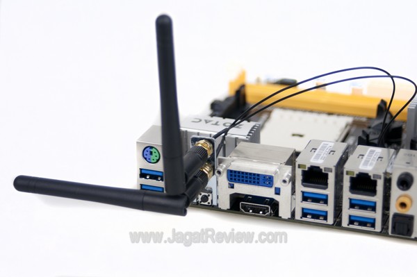 Zotac A75 MiniITX Board Backplate AntennaAttached