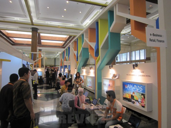 pameran inaicta 2011 IMG 3136