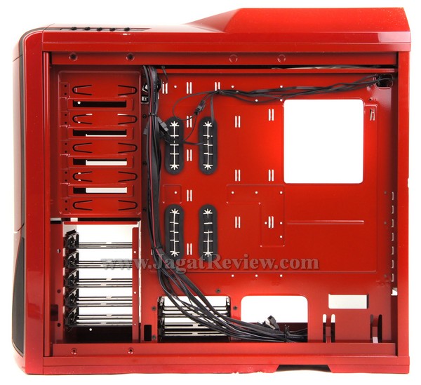 SONY DSC NZXT Phantom Red 20