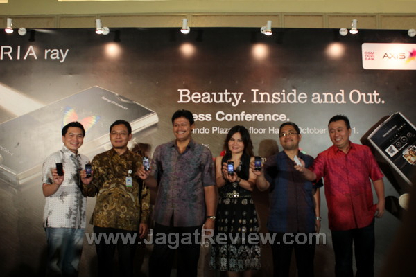Promo Sony Ericsson Xperia Ray, Tandai Kalendar Anda! 4 Peluncuran Sony Ericsson Xperia Ray