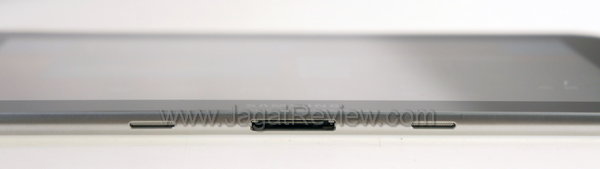 Samsung Galaxy Tab 8.9 - Tampak bawah Samsung Galaxy Tab 8.9 Tampak bawah